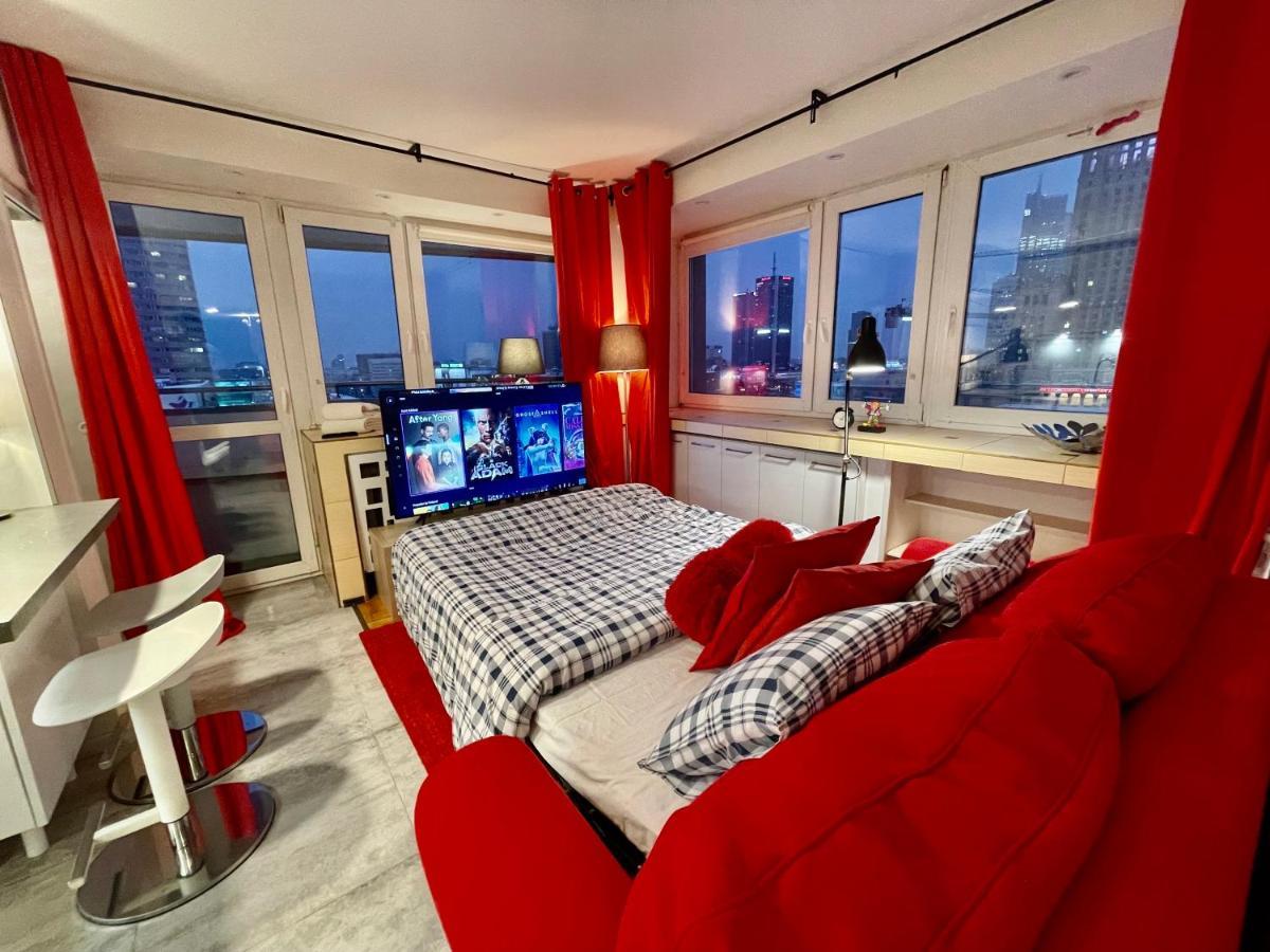 Love Metro Wifi 300Mbs 65'Tv Netflix Hbo Appletv+ Βαρσοβία Εξωτερικό φωτογραφία